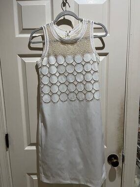 Etcetera White Sleeveless Lace Circle-Accent Shift Dress